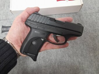 Ruger EC9S - 6