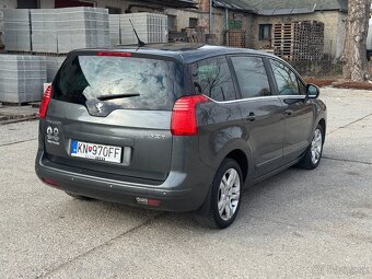 Peugeot 5008 1.6 hdi - 6