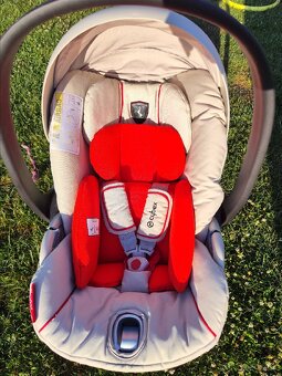 Cybex Cloud z i-size Ferarri - 6
