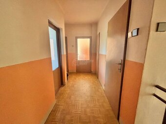 Predaj RD s pozemkom a garážou v radovej zástavbe Turzovka - 6