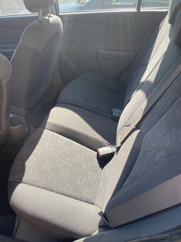 Predam Kia Rio - 6