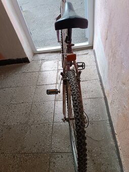 Predám starší horší bicykel - 6