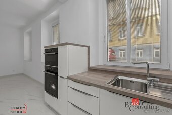 INVESTIČNÁ PRÍLEŽITOSŤ – ŠTÝLOVÝ 1-IZBOVÝ BYT V CENTRE BRATI - 6