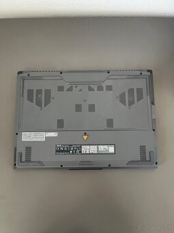 ASUS TUF Gaming A15 + herná klávesnica - 6