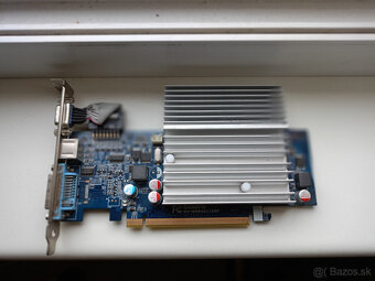 GeForce MSI 8400GS 2x - 6