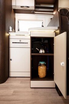 Predám autokaravan BENIMAR Tessoro 463 - 6