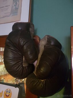Starodávne boxerské rukavice - 6