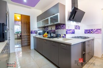 3 izbový byt v centre Nových Zámkov, 76 m2 - 6