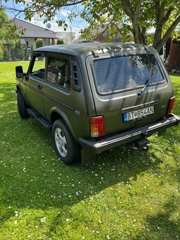 Lada Niva - 6