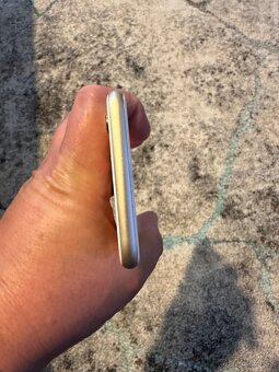APPLE IPHONE 6S 128 GB Zlatý - 6
