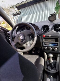 Predám Seat Ibiza 1,4 benzín 2007 - 6