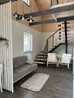 🏡 Novostavba s velkým pozemkem – ideální rodinné bydlení - 6