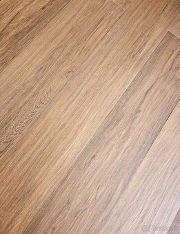 Dlažba keramická vzhľad drevo 20x120 odtieň podobný orechu - 6