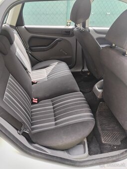 Ford Focus - 6