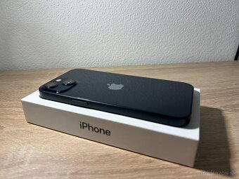 Apple iPhone 13 128 GB, 100% batéria - 6
