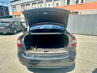 Renault Fluence 1.5, 2011 - 6