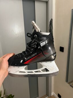Bauer Vapor X3 - 6
