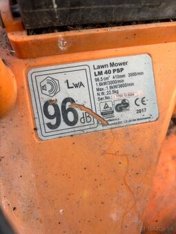 Benzinova kosačka - 6