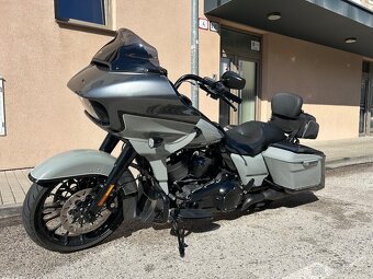 Harley Davidson Road Glide - 6