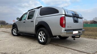 Nissan Navara 2.5 dCI MT6 4x4 Doublecab + Hardtop - 6