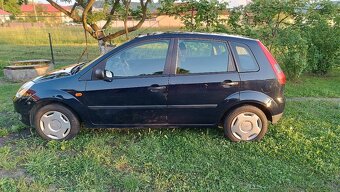 Ford Fiesta rv 2005, 113000 km, 1.3 benzín - 6