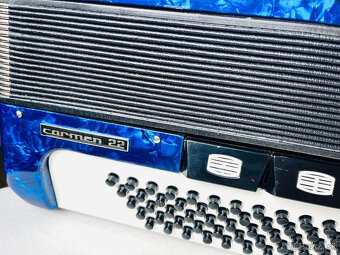 Predám akordeón Delicia Carmen 22- 80 bas novší model - vyni - 6