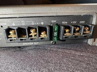 Zosilňovač Sony Xplod XM-SD12X - 6