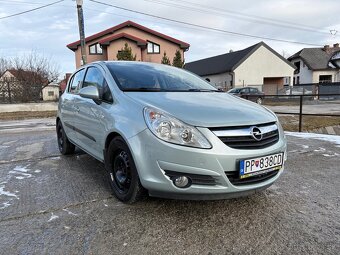 Opel Corsa 1.2 Benzín - 6