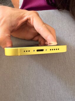Predám iPhone 14 - Yelow - 128Gb - 6