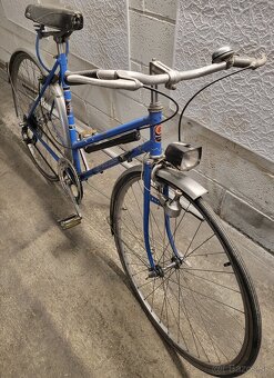 Dámsky retro bicykel FAVORIT v pôvodnom stave a plnej výbave - 6