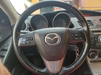 Mazda 3---1.6i-benzin--77Kw-105Ps-najazdené.-157300km - 6