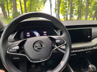 Škoda Octavia 4 Combi 2.0 TDI - 6