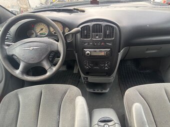 Chrysler Voyager - 6