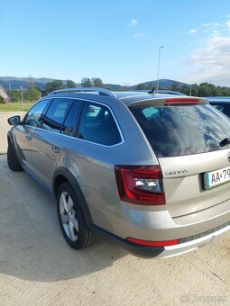 Skoda Octavia Scout 2.0 TDI - 6