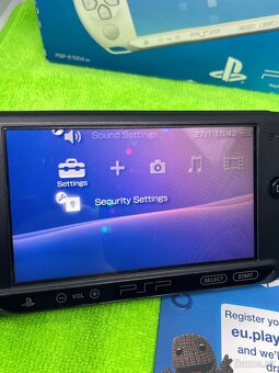 Sony PSP-E1004 Street +box biely - 6