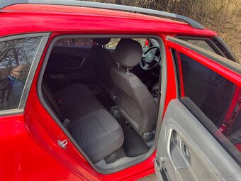 Predam Škoda Fabia combi 1,6 tdi - 6