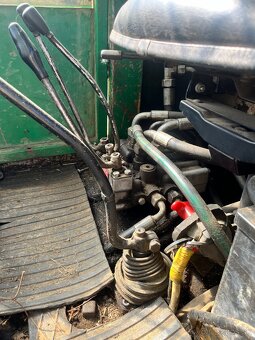 Lesný pasový traktor Bulgar T54 - 6