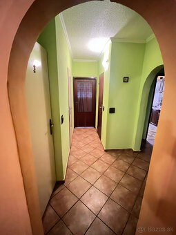 Veľkometrážny 4 izbový byt s lodžiou 99 m2 v Trenčíne - 6