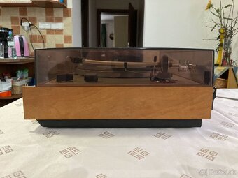 Gramofón Tesla NC440 - 6