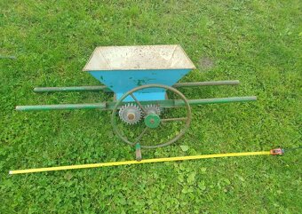 Mlynček na hrozno - 6