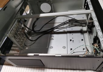 Predám SilverStone SST-LC10B-E Lascala - 6