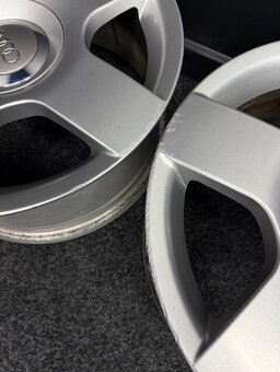 Alu Audi 5x112 16” 7j 8E0601025C - 6