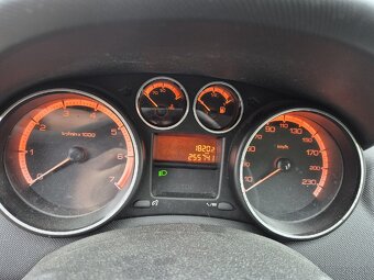 Peugeot 308 1.4vti - 6