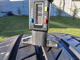 235/55 r17 letne pneumatiky - 6