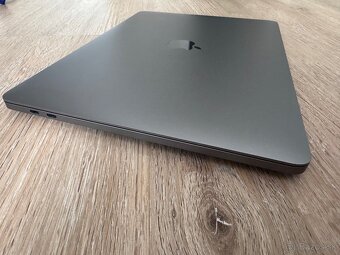 MacBook Pro - 13” i7 2.3ghz, 32g ram, 1tb, touch bar - 6