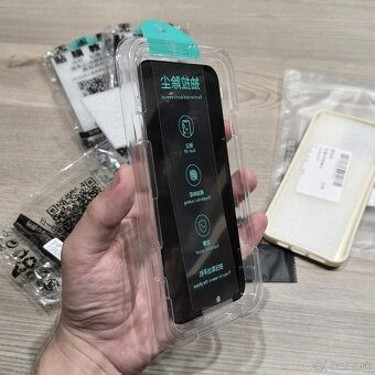 Kryt na iPhone 15 Pro Max + 3x Privacy ochranné sklo - 6