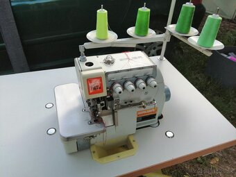Overlock Siruba 747 - 6