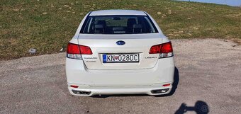 SUBARU LEGACY  limuzína 2.5 benzin - 6