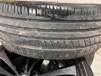 Neptune R18 225/40R18 - 6