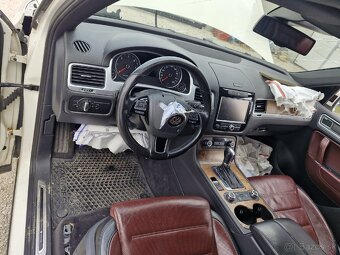 Rozpredám vw touareg - 6